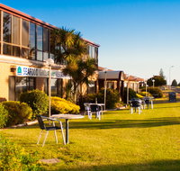 Lacepede Bay Motel  Restaurant - Sydneys Hotel