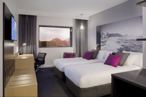 Mercure Newcastle Airport - Sydneys Hotel 1