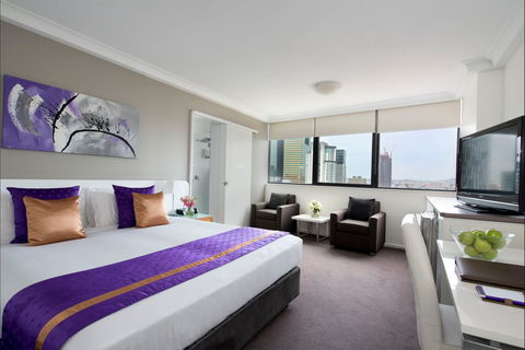 Park Regis North Quay - Sydneys Hotel 0