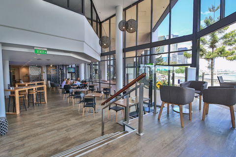 Park Regis North Quay - Sydneys Hotel 1
