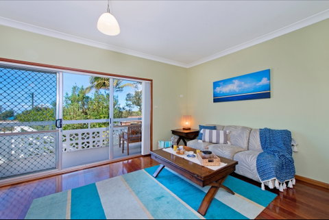 Salt Breeze - Sydneys Hotel 2