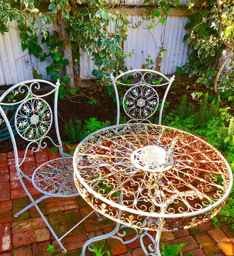 3 Divas Accommodation - The Moscato Cottage - Sydneys Hotel 2