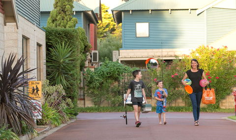 Amalfi Resort  Busselton - Sydneys Hotel 0