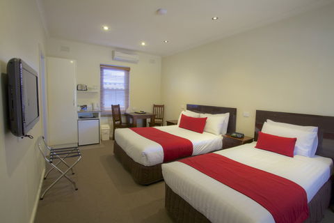 Amaroo Motel - Sydneys Hotel 1