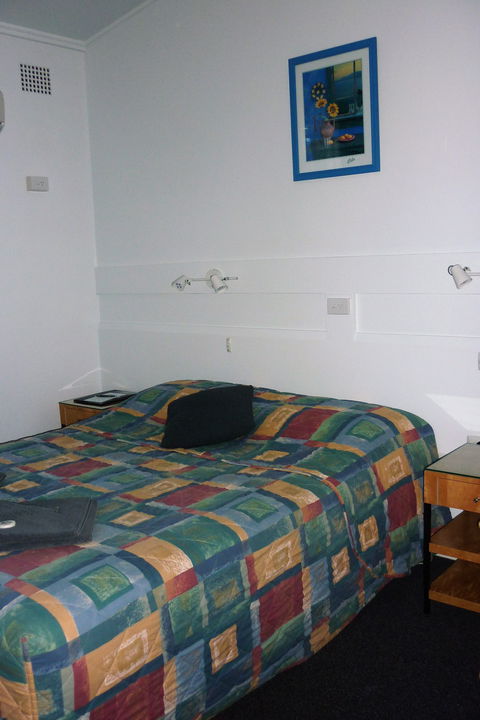 Amber Motel - Sydneys Hotel 2