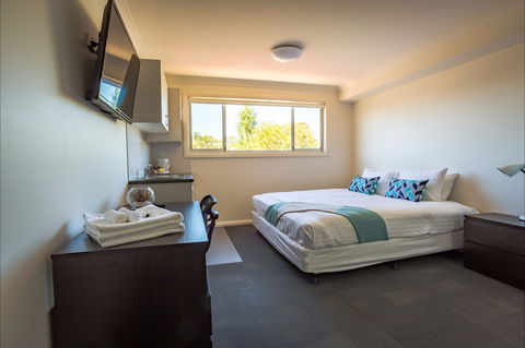 Aspire Mayfield - Sydneys Hotel 0