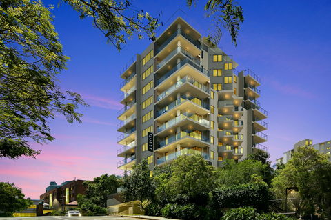 Quest South Brisbane - Sydneys Hotel 0