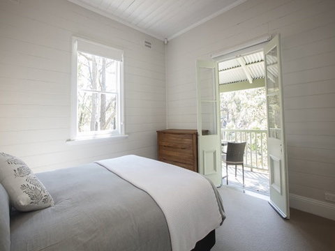 Reids Flat Cottage - Sydneys Hotel 1