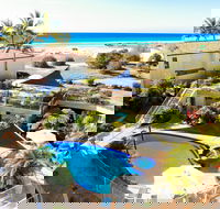 Sandcastles on Currumbin Beach - Sydneys Hotel