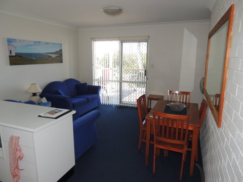 Seascape Holiday Apartments Lake Cathie - Sydneys Hotel 1