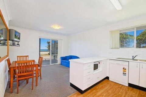 Seascape Holiday Apartments Lake Cathie - Sydneys Hotel 2