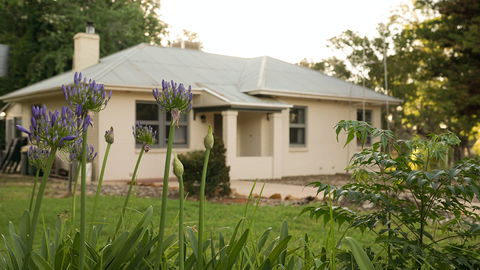 Wilkadene Cottage - Sydneys Hotel 1