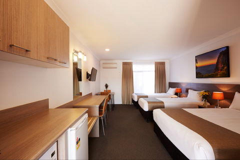 Adelong Motel - Sydneys Hotel 2