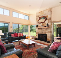 Bottlebrush Lodge