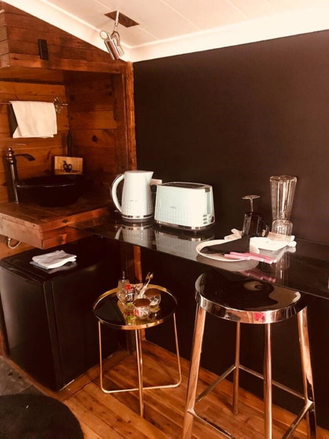Cootamundra, Australia Rural Accommodation - Sydneys Hotel 0