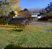 Croll Cottage - Sydneys Hotel