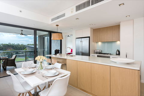 Darwin Waterfront Luxury Suites - Sydneys Hotel 1