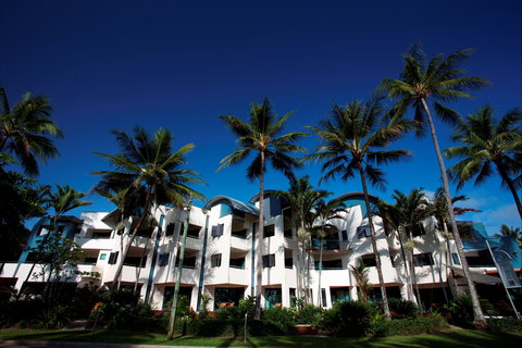 Port Douglas Peninsula Boutique Hotel - Sydneys Hotel 1