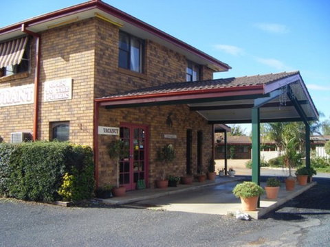 Stockman Motor Inn - Sydneys Hotel 0
