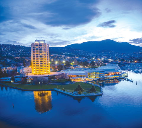 Wrest Point - Sydneys Hotel 0