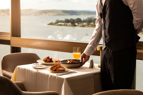 Wrest Point - Sydneys Hotel 2