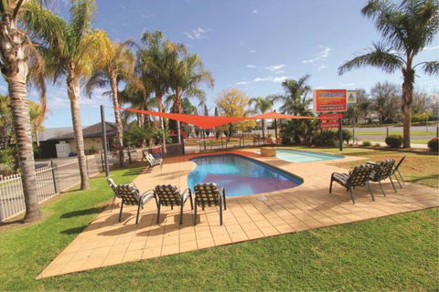 All Seasons Holiday Park - Sydneys Hotel 9