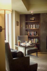 The Lyall Hotel And Spa - Sydneys Hotel 2