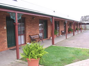 Centretown Motel Nagambie - Sydneys Hotel 1