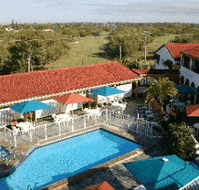 Don Pancho Beach Resort - Sydneys Hotel
