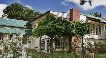 Forest Edge Country House - Sydneys Hotel 1