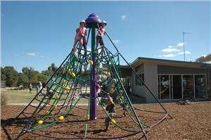 Inverloch Foreshore Camping - Sydneys Hotel 1