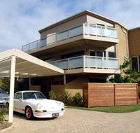 Whites Beach Torquay - Sydneys Hotel