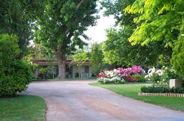 Aarinda Holiday Apartments - Sydneys Hotel 0