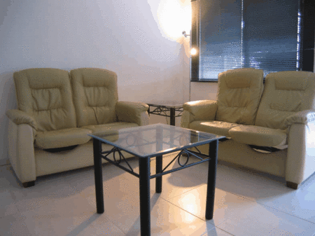Aztra Gladstone Business Apartments - Sydneys Hotel 1