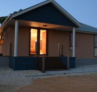 Aurora Cottages - Sydneys Hotel