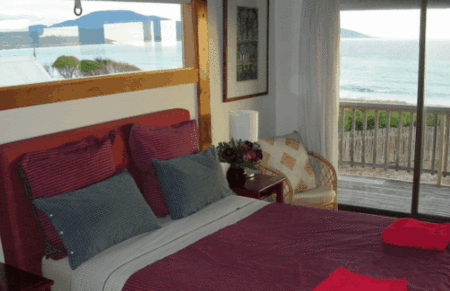 Aurora Beach Cottage - Sydneys Hotel 1