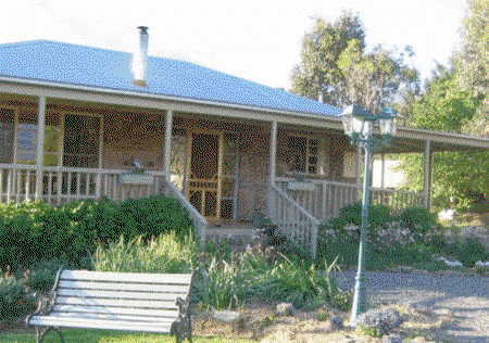 Buttercup Cottage & Apartment - Sydneys Hotel 0