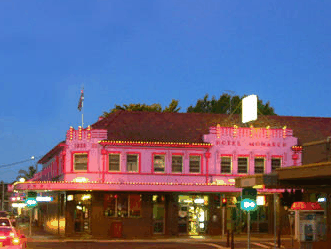 Monarch Motel Hotel - Sydneys Hotel
