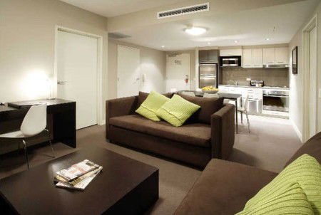 Quest Mascot - Sydneys Hotel 2