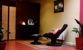 Retreat In The Suburbs - Sydneys Hotel 0