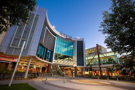 Robina Town Centre - Sydneys Hotel 2