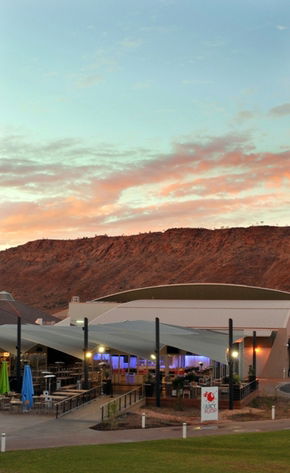 Lasseters Hotel Alice Springs - Sydneys Hotel 2