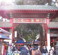 Chinatown Night Market - Sydneys Hotel