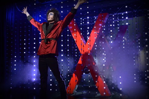 Draculas Cabaret Restaurant - Sydneys Hotel 3