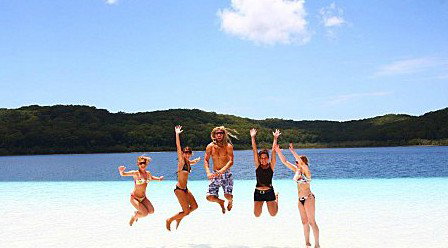 Queensland Day Tours - Sydneys Hotel 9