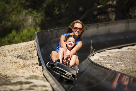 Funfields - Sydneys Hotel 11