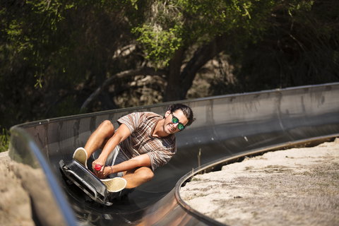 Funfields - Sydneys Hotel 12