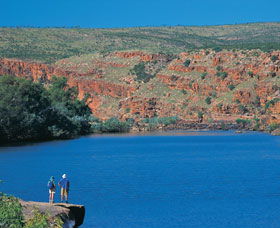 Sir John Gorge - Sydneys Hotel 0