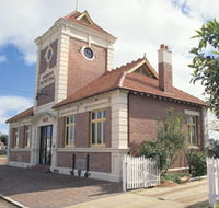 Merredin Town Hall - Sydneys Hotel