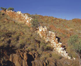 China Wall - Sydneys Hotel 0